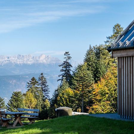 New Opening "Sissi Chalets" - Unique Luxury Hideaway With Mountain View & Sauna Mendola ภายนอก รูปภาพ