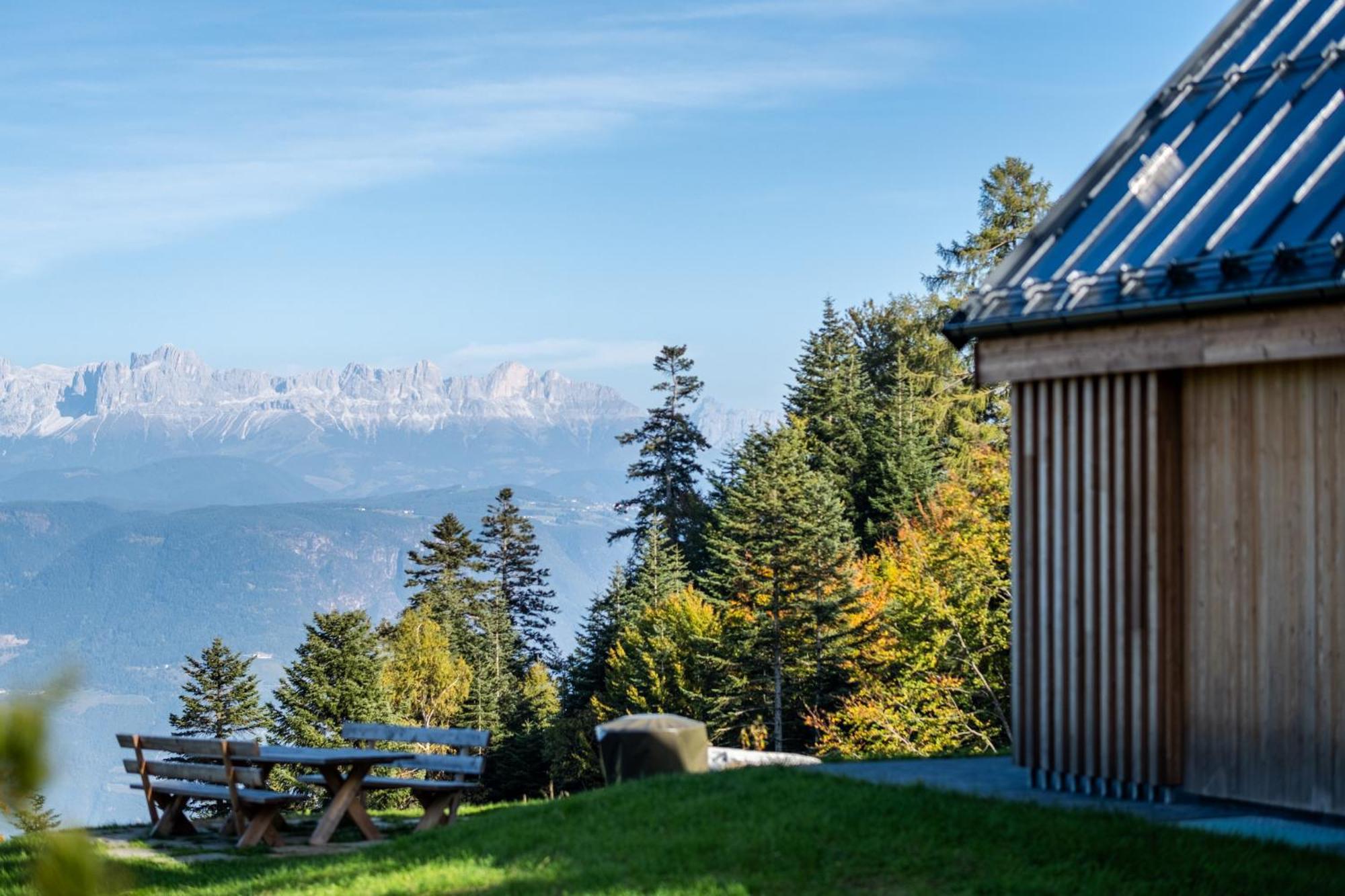 New Opening "Sissi Chalets" - Unique Luxury Hideaway With Mountain View & Sauna Mendola ภายนอก รูปภาพ