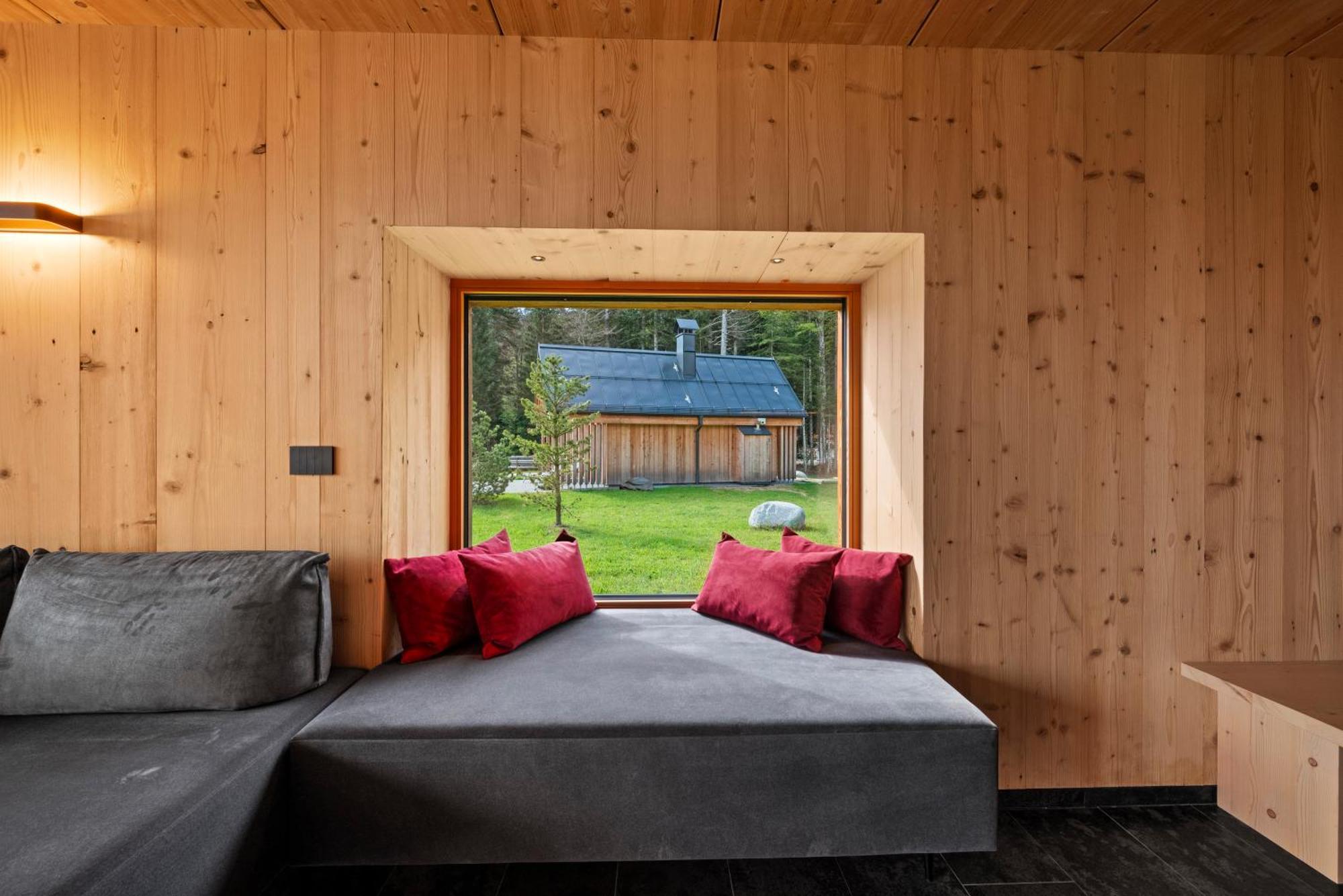 New Opening "Sissi Chalets" - Unique Luxury Hideaway With Mountain View & Sauna Mendola ภายนอก รูปภาพ