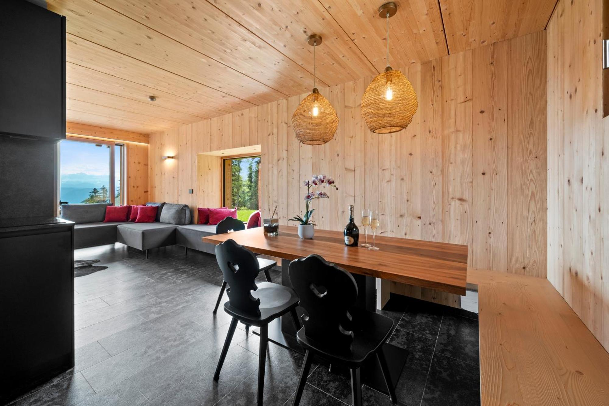 New Opening "Sissi Chalets" - Unique Luxury Hideaway With Mountain View & Sauna Mendola ภายนอก รูปภาพ
